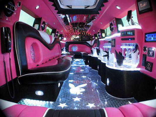 Tips For Renting a Pink Hummer Limousine